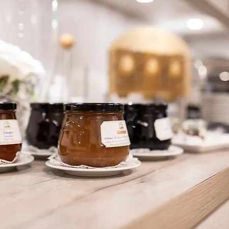 فندق Wardenburger Hof 3*